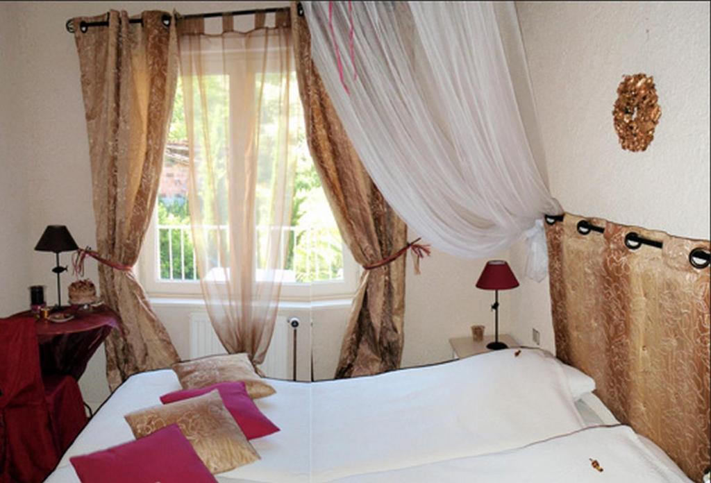 La Gariere Bed and Breakfast Lafrançaise Δωμάτιο φωτογραφία